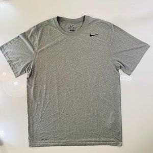 NIKE DRI-FIT Men's Gray shirt (Large)